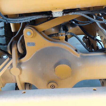 徐工XDR80TE宽体车