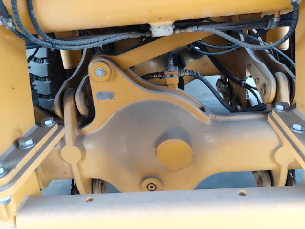 徐工XDR80TE寬體車