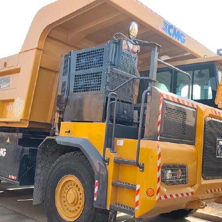 徐工XDR80TE宽体车