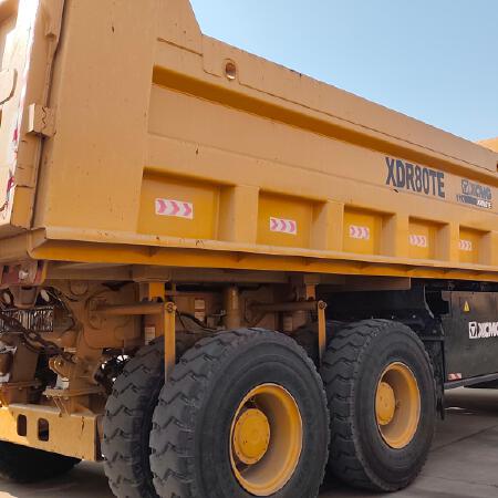 徐工XDR80TE宽体车