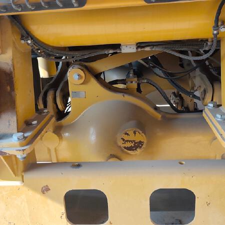 徐工XDR80TE宽体车