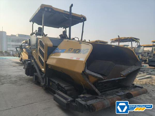 徐工RP1005HDIV攤鋪機