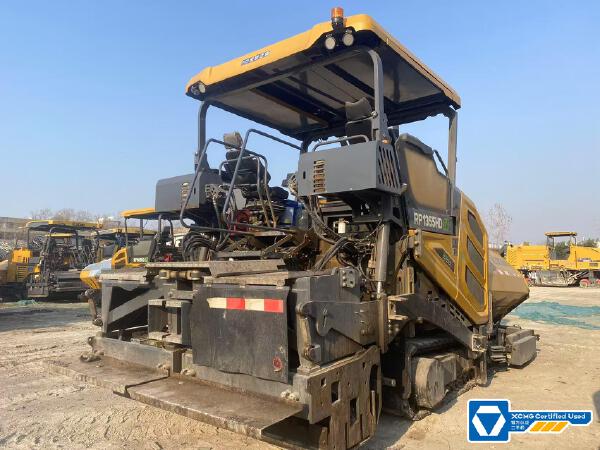 徐工RP1355HDIV攤鋪機