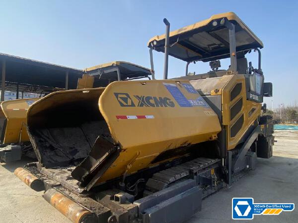 徐工RP1355HDIV攤鋪機