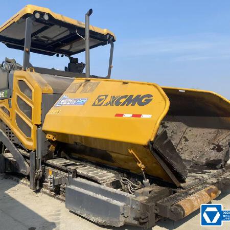 徐工RP1355HDIV摊铺机