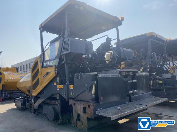 徐工RP1355HDIV攤鋪機