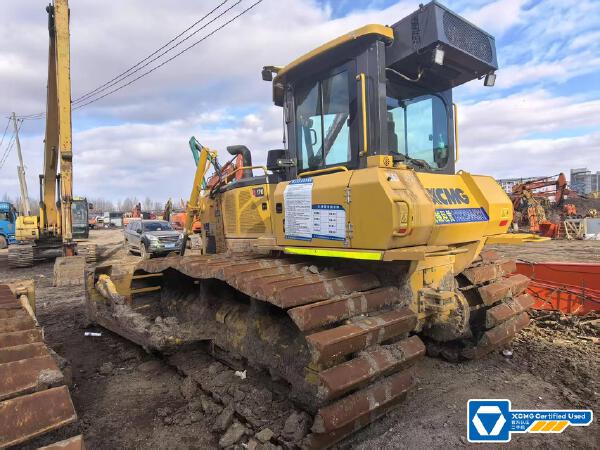 徐工D170LGP推土機(jī)