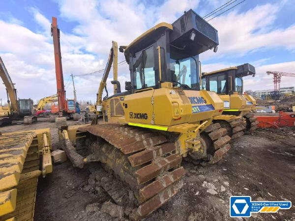 徐工D170LGP推土機(jī)