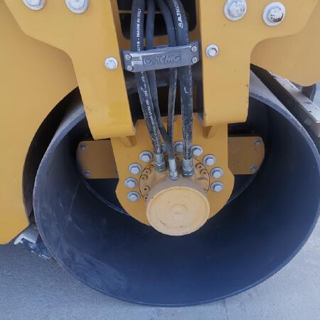 徐工XMR303双钢轮压路机