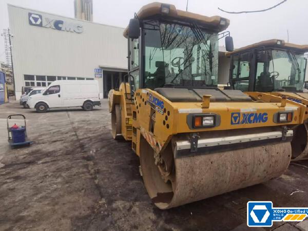 徐工XD133S雙鋼輪壓路機
