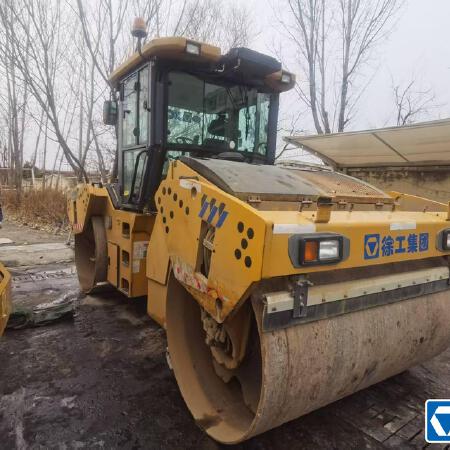 徐工XD133S双钢轮压路机
