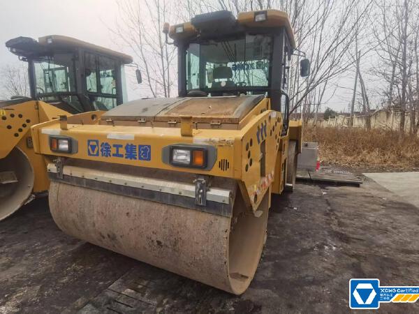 徐工XD133S雙鋼輪壓路機