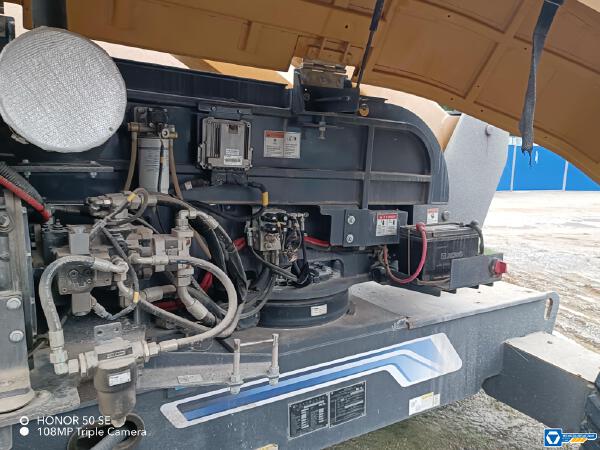 徐工XGS20K直臂式高空作業(yè)平臺(tái)