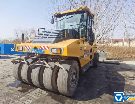 徐工XP363KS轮胎压路机(36吨胶轮)