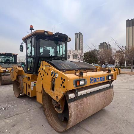 徐工XD133S双钢轮压路机