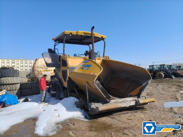 徐工RP1655攤鋪機