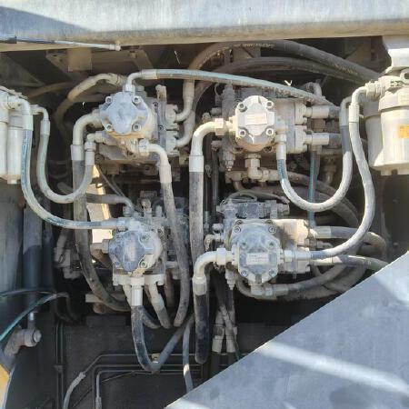 徐工RP1655摊铺机