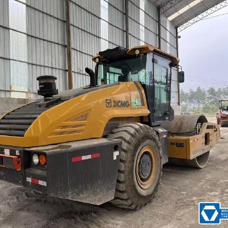 徐工XS265JSIV单钢轮压路机