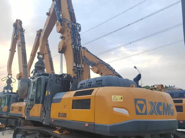 徐工XE450GM履帶式挖掘機(jī)