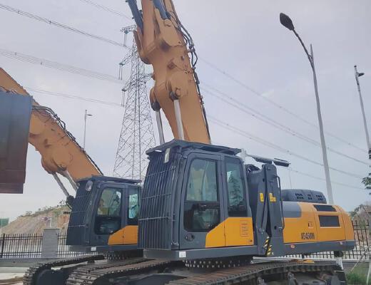徐工XE450GM履带式挖掘机