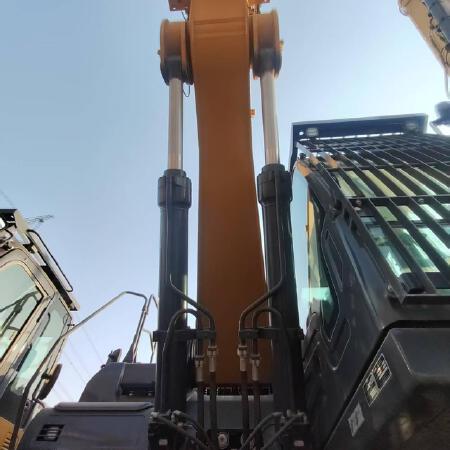 徐工XE450GM履带式挖掘机