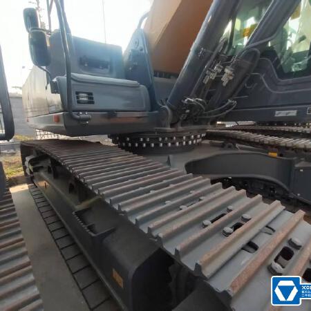 徐工XE450GM履带式挖掘机