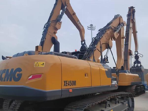 徐工XE450GM履帶式挖掘機(jī)