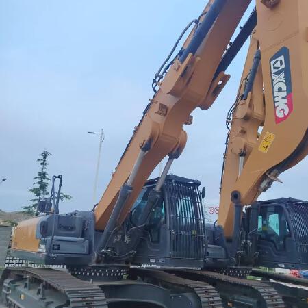 徐工XE450GM履带式挖掘机