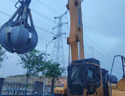 徐工XMH50CE履带式挖掘机抓料机