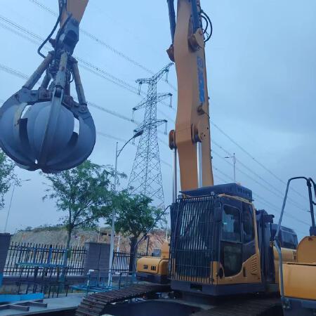 徐工XMH50CE履带式挖掘机抓料机