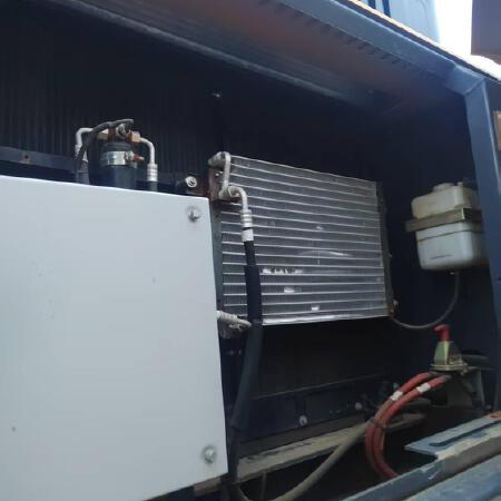 徐工XMH50CE履带式挖掘机抓料机