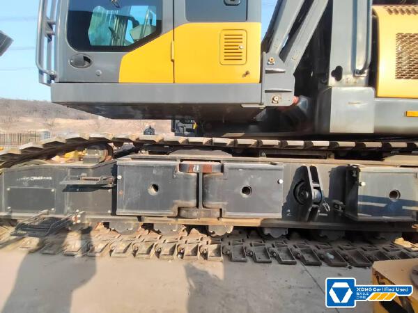 徐工XMH70C履帶式挖掘機(jī)