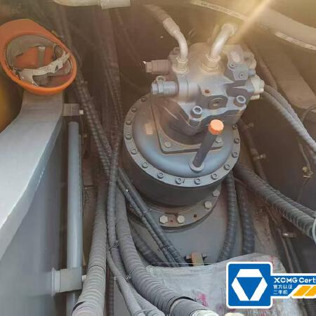 徐工XMH70C履带式挖掘机