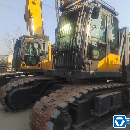 徐工XMH70C履带式挖掘机