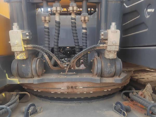 徐工XMH70C履帶式挖掘機(jī)