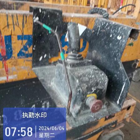 徐工GTJZ0808剪叉式高空作业平台