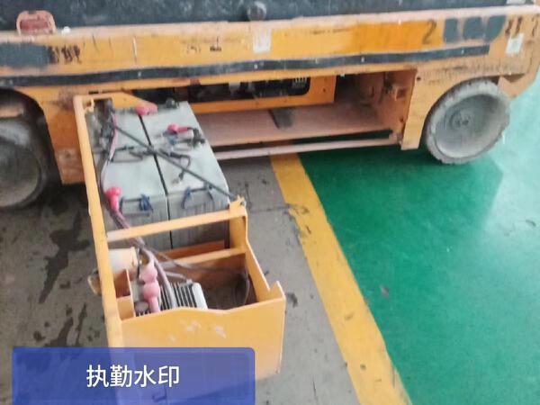 徐工GTJZ0808剪叉式高空作業(yè)平臺