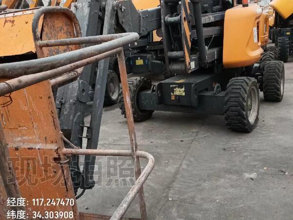 徐工GTBZ14曲臂式高空作業(yè)平臺(tái)