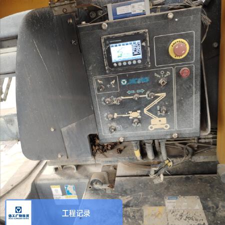 徐工GTBZ14JD曲臂式高空作业平台