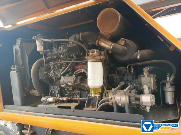 徐工GTBZ18曲臂式高空作業(yè)平臺