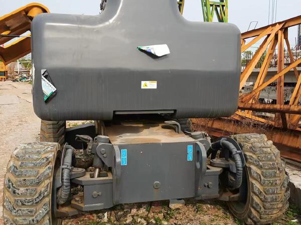 徐工GTBZ18曲臂式高空作業(yè)平臺