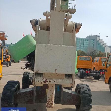 徐工GTBZ18A1曲臂式高空作业平台