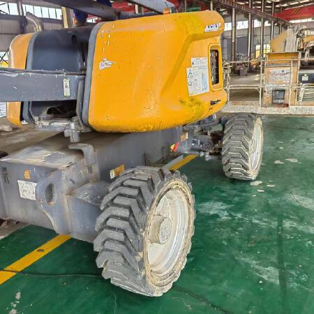 徐工GTBZ18A1曲臂式高空作业平台