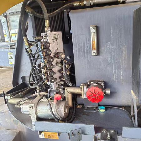 徐工GTBZ18A1曲臂式高空作业平台