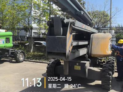 徐工GTBZ18A1曲臂式高空作業平臺