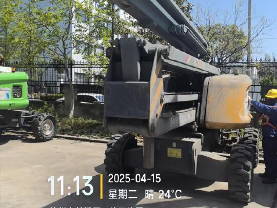 徐工GTBZ18A1曲臂式高空作業平臺