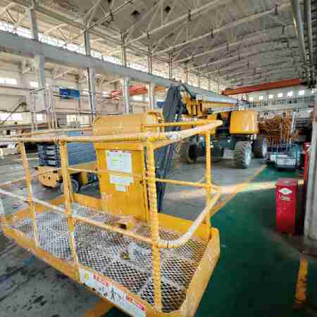 徐工GTBZ22S直臂式高空作业平台