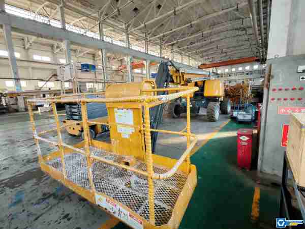 徐工GTBZ22S直臂式高空作業(yè)平臺(tái)