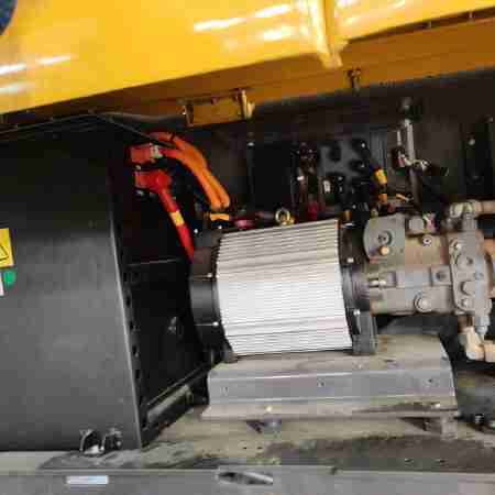 徐工GTBZ22S直臂式高空作业平台