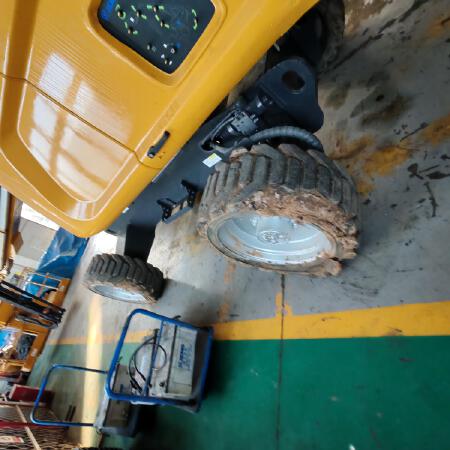 徐工GTBZ22S直臂式高空作业平台